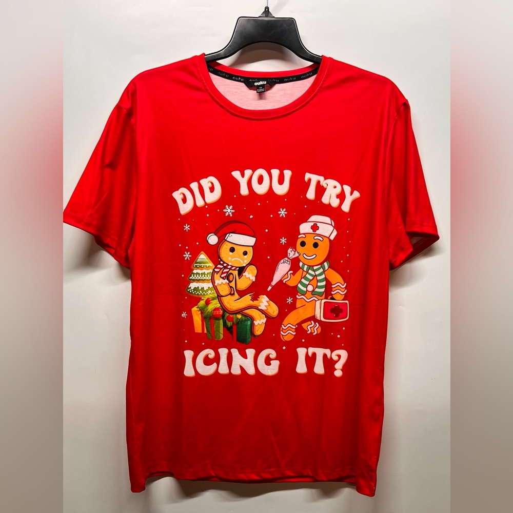 Ouku Christmas shirt